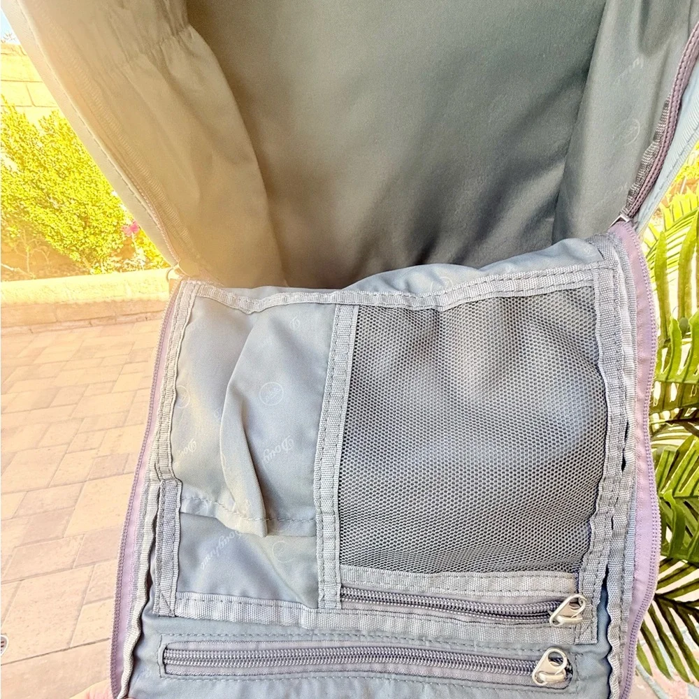 Doughnut Two-Tone Backpack - Picture 8 of 9